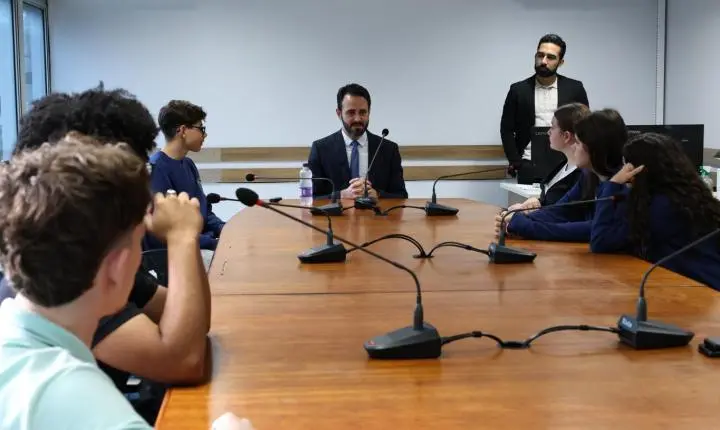 Câmara de Toledo empossa vereadores mirins do Parlamento Jovem 2026 nesta segunda-feira