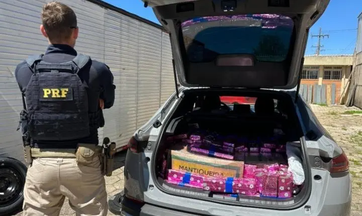 Casal é preso com 362 kg de maconha e filho de 2 anos no carro na BR-277, no Paraná